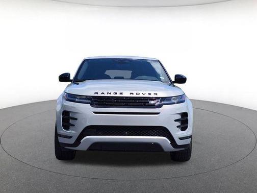 Seoul Pearl Silver Metallic 2026 Land Rover Range Rover Evoque Dynamic SE