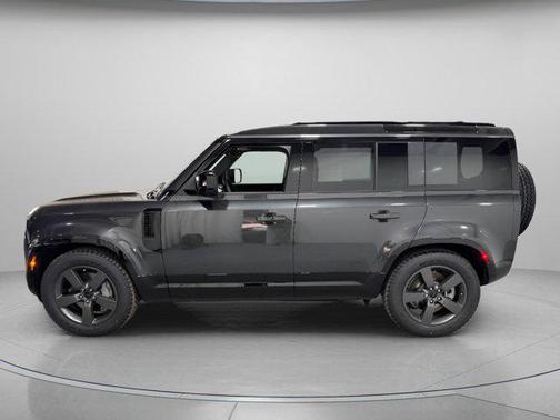 2026 Land Rover Defender P400 X-Dynamic SE