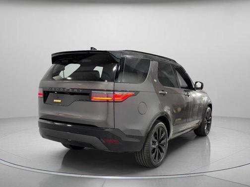 2026 Land Rover Discovery Dynamic SE