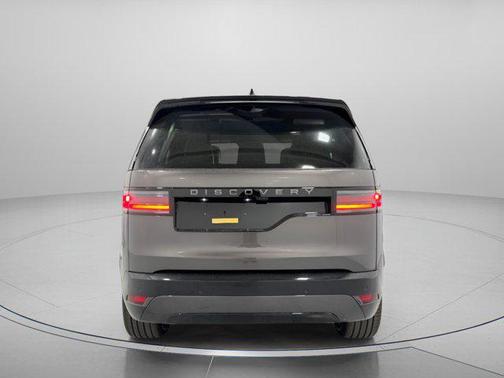 2026 Land Rover Discovery Dynamic SE