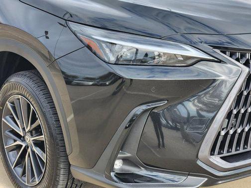 2025 Lexus NX 350h Premium