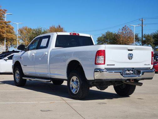 2021 RAM 2500 Big Horn Crew Cab 4x4 8' Box