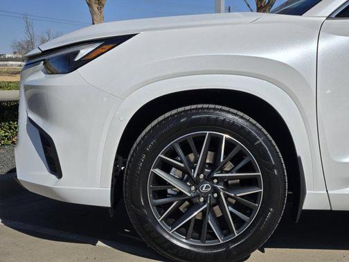 2026 Lexus TX 350 Premium