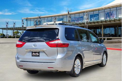 2017 Toyota Sienna Limited