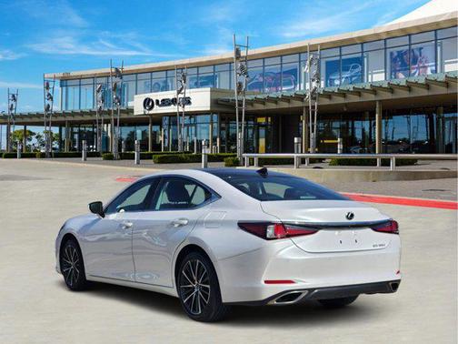 2024 Lexus ES 350 Premium