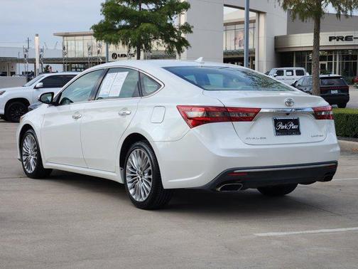 2017 Toyota Avalon Limited