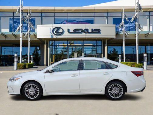 2017 Toyota Avalon Limited