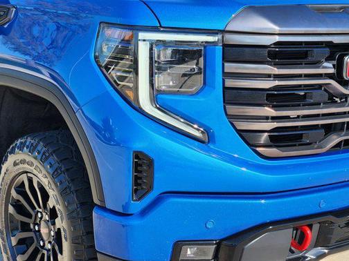 2022 GMC Sierra 1500 AT4X