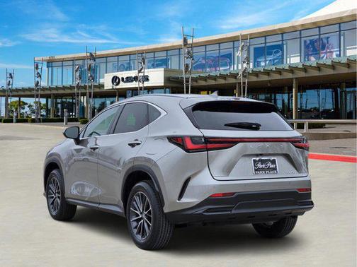 2025 Lexus NX 250 Premium