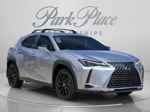 Iridium 2026 Lexus UX 300h Base