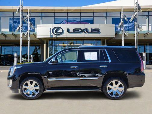 2018 Cadillac Escalade Luxury