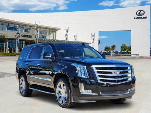 2018 Cadillac Escalade Luxury