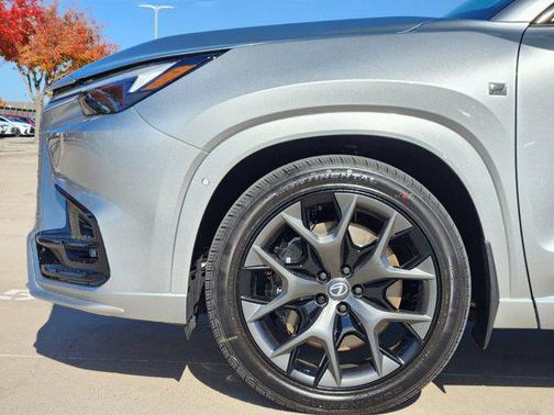 2026 Lexus TX 500h F SPORT Premium