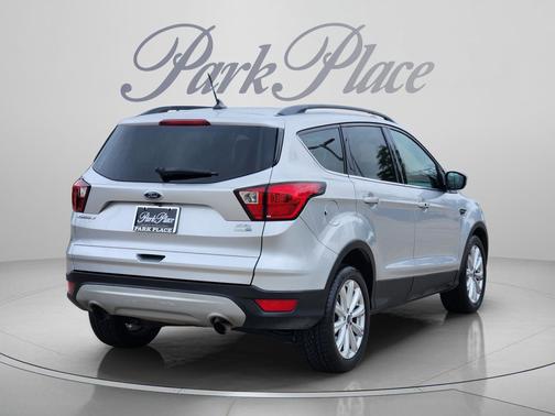 Ingot Silver Metallic 2019 Ford Escape SEL