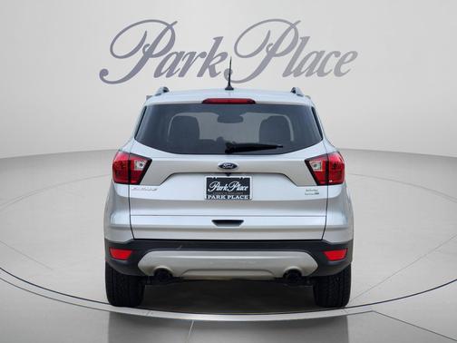 Ingot Silver Metallic 2019 Ford Escape SEL