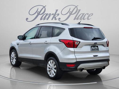 Ingot Silver Metallic 2019 Ford Escape SEL