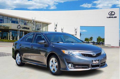 2013 Toyota Camry SE