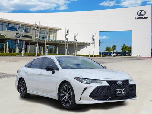 2020 Toyota Avalon XSE