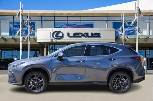 2025 Lexus NX 450h+ Luxury