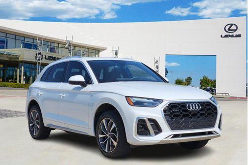2022 Audi Q5 45 S line Premium Plus