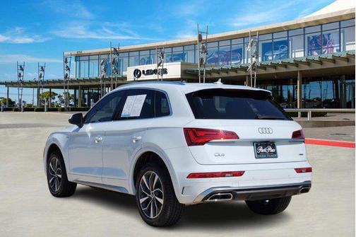 2022 Audi Q5 45 S line Premium Plus