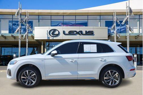 2022 Audi Q5 45 S line Premium Plus