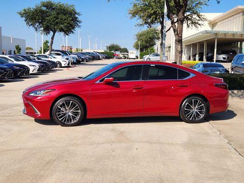 2025 Lexus ES 350 Base