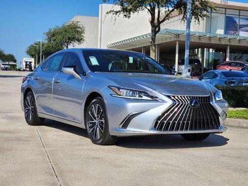 2025 Lexus ES 350 Base