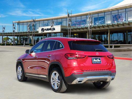 2022 Mercedes-Benz GLA 250 Base