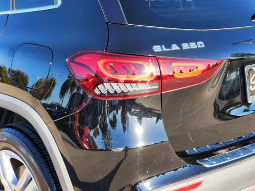 2022 Mercedes-Benz GLA 250 Base