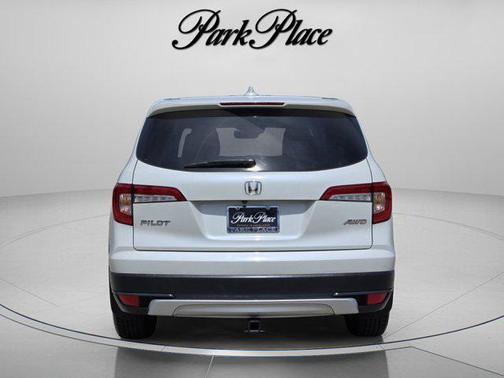 White Diamond Pearl 2019 Honda Pilot EX-L