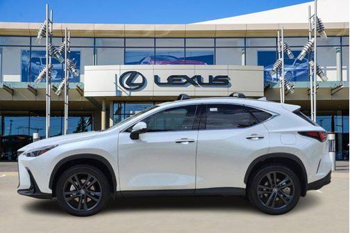 2025 Lexus NX 450h+ Luxury
