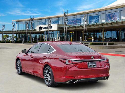 2025 Lexus ES 350 Base