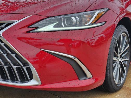 2025 Lexus ES 350 Base