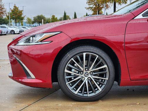 2025 Lexus ES 350 Base