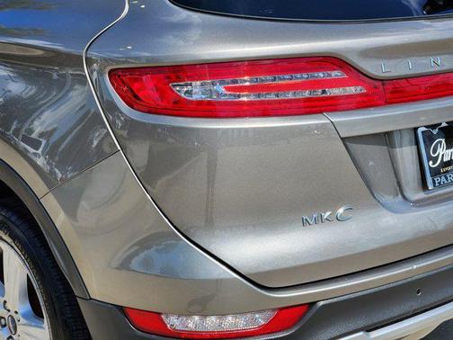 2016 Lincoln MKC Premier