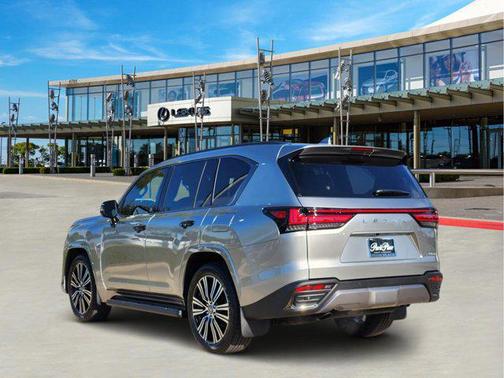 2025 Lexus LX 600 Luxury