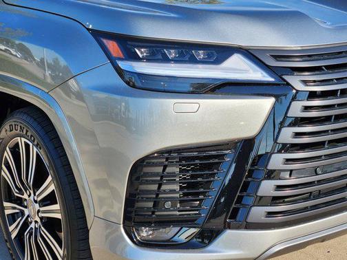 2025 Lexus LX 600 Luxury