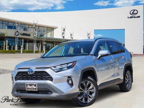 2022 Toyota RAV4 Hybrid XLE Premium
