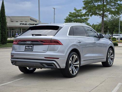 Florett Silver Metallic 2020 Audi Q8 55 Prestige