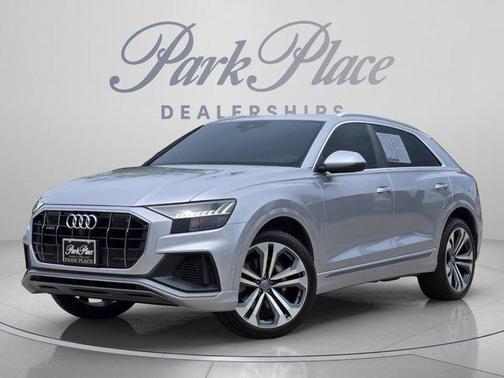 Florett Silver Metallic 2020 Audi Q8 55 Prestige