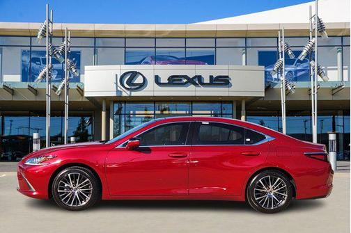 2025 Lexus ES 350 Base