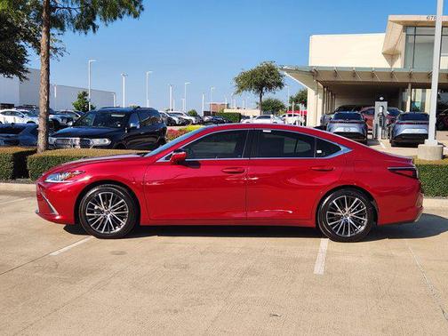 2025 Lexus ES 350 Base