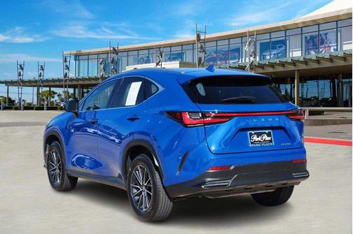 2025 Lexus NX 250 Premium