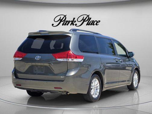 Cypress Pearl 2012 Toyota Sienna XLE