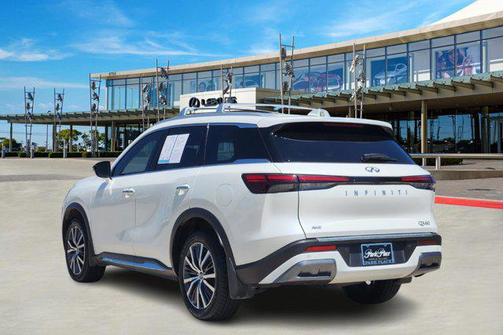2023 INFINITI QX60 SENSORY