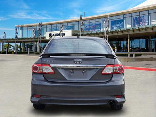 2011 Toyota Corolla S