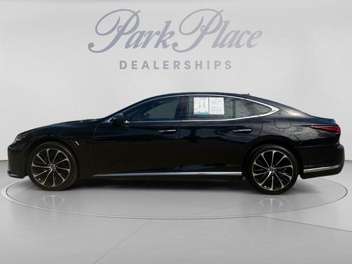 Caviar 2023 Lexus LS 500h Base