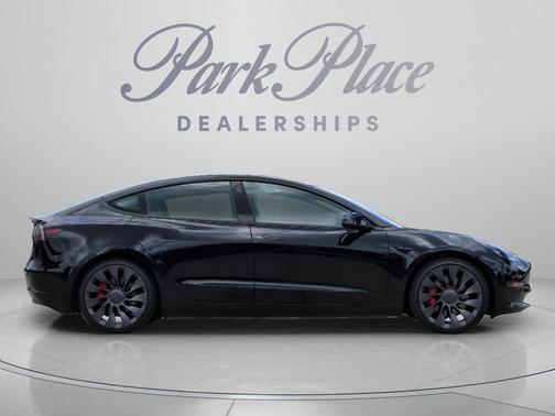 Solid Black 2022 Tesla Model 3 Performance