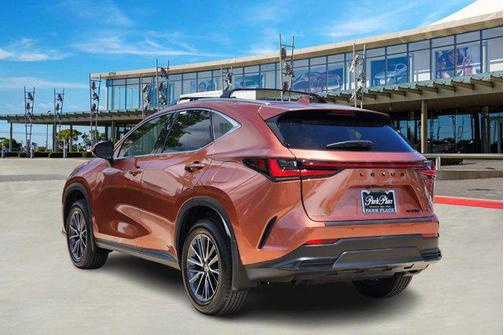 2025 Lexus NX 250 Base